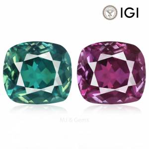 Natural Alexandrite Cushion 0.78 ct / size 5.6x5x2.9 MM (SOLD OUT) 